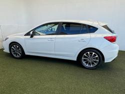 2021 Subaru
Impreza 2.0i-L