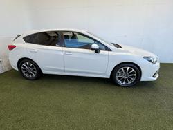 2021 Subaru
Impreza 2.0i-L