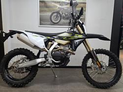 Triumph 2026 Triumph 250CC TF 250-E Motocross