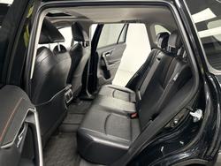2021 Toyota
RAV4 Edge