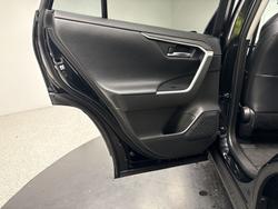 2021 Toyota
RAV4 Edge