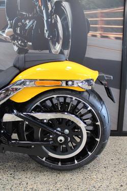 2025 Harley-davidson FXBR BREAKOUT (117)