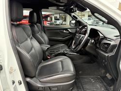 2022 Isuzu
D-MAX X-TERRAIN