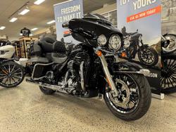 2018 Harley-Davidson Ultra Limited 107 (FLHTK) Touring Black