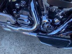 2015 HARLEY-DAVIDSON CVO LIMITED Maroon