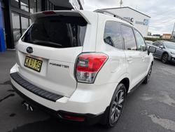 2016 Subaru
                Forester 2.5i-S
