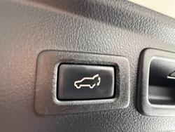 2016 Subaru
                Forester 2.5i-S