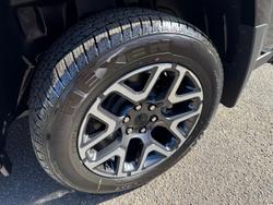 2024 RAM
                1500 Laramie Sport Hurricane SO RamBox