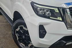 2023 Nissan
                Navara ST-X