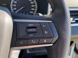 2021 Mitsubishi
Outlander LS