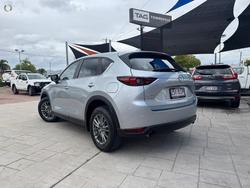 2017 Mazda
CX-5 Maxx Sport