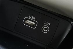 2017 Kia
Carnival Platinum