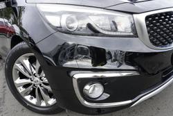 2017 Kia
Carnival Platinum