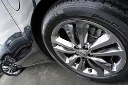 2017 Kia
Carnival Platinum