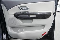 2017 Kia
Carnival Platinum