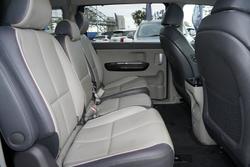 2017 Kia
Carnival Platinum