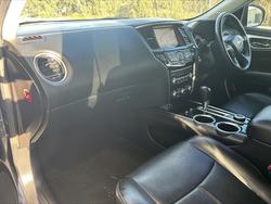 2015 NISSAN
PATHFINDER Ti (4x4)