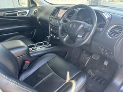 2015 NISSAN
PATHFINDER Ti (4x4)