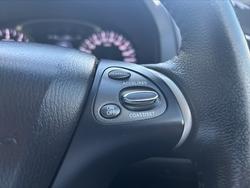 2015 NISSAN
PATHFINDER Ti (4x4)