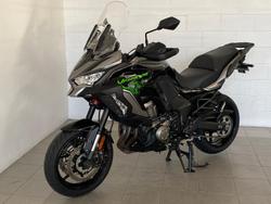 2022 Kawasaki Versys 1000 S Versys Grey