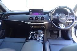 2021 Kia Stinger 330S CK MY22 Snow White Pearl