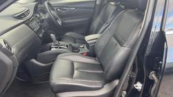 2017 Nissan
X-TRAIL ST-L