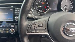 2017 Nissan
X-TRAIL ST-L