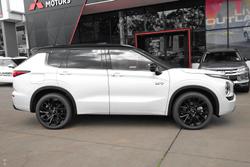 2025 Mitsubishi Outlander PHEV GSR ZM MY24 AWD White Diamond with Black Mica Roof
