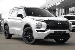 2025 Mitsubishi Outlander PHEV GSR ZM MY24 AWD White Diamond with Black Mica Roof