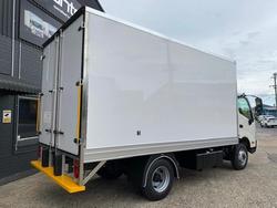 2024 Hino 300 Series 721 White