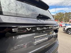 2024 Ford
Everest Ambiente