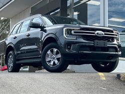 2024 Ford
Everest Ambiente