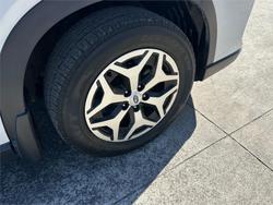 2020 SUBARU
FORESTER 2.5i (AWD)