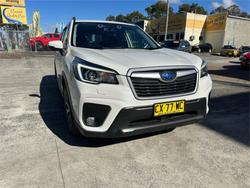2020 SUBARU
FORESTER 2.5i (AWD)
