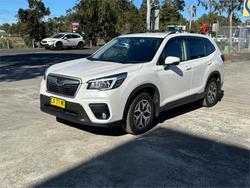 2020 SUBARU
FORESTER 2.5i (AWD)