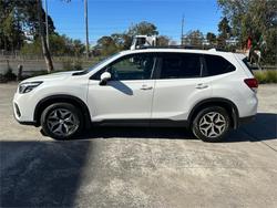 2020 SUBARU
FORESTER 2.5i (AWD)