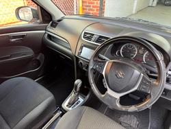 2014 Suzuki Swift GL Navigator FZ MY14 Snow White