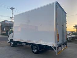 2025 Isuzu N Series NNR 45-150 White