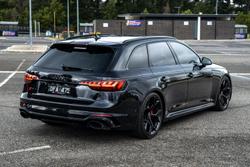 2024 Audi
RS4