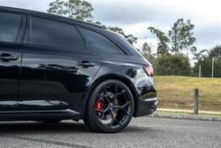 2024 Audi
RS4