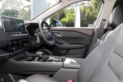 2024 Nissan
                X-TRAIL Ti