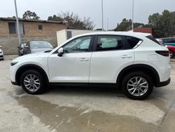 2024 Mazda
CX-5 G25 Maxx Sport