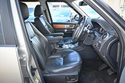 2014 Land Rover
Discovery SDV6 HSE