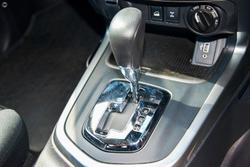 2024 Nissan
Navara SL Warrior