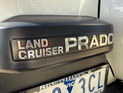 2020 Toyota
Landcruiser Prado VX