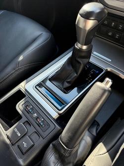 2020 Toyota
Landcruiser Prado VX