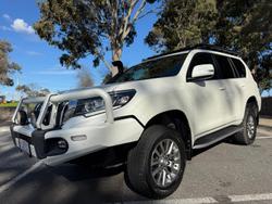 2020 Toyota
Landcruiser Prado VX