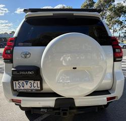 2020 Toyota
Landcruiser Prado VX