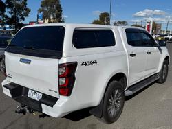 2024 Isuzu
D-MAX LS-U+