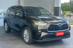 2023 Toyota
                Kluger Grande